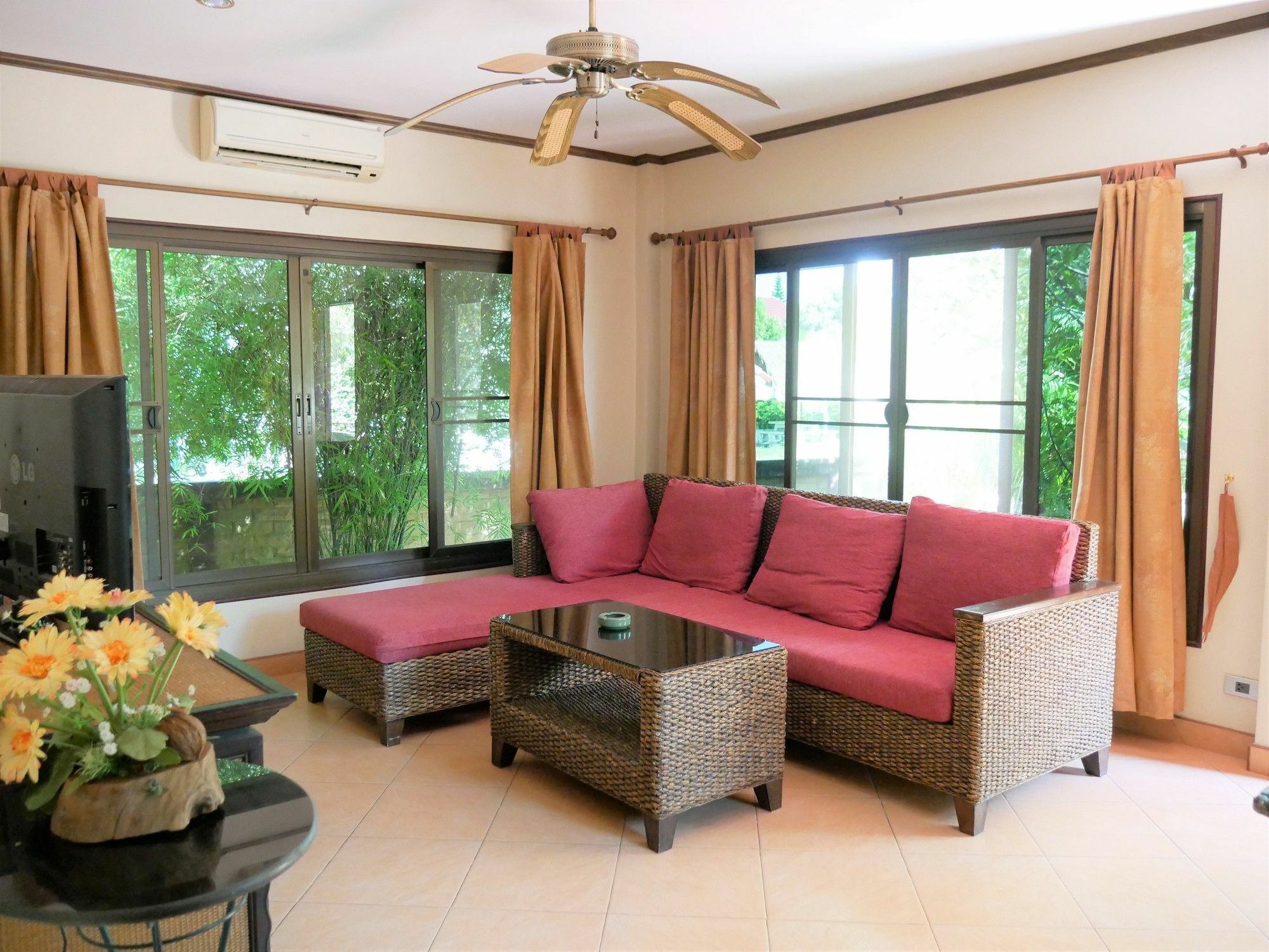 Finca-Marina Rayong Exteriör bild